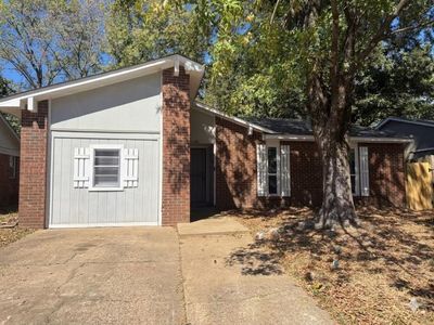 5688 Winter Tree Dr