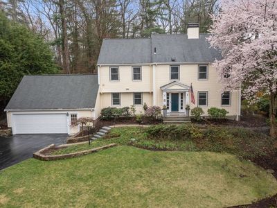 11 Sterling Rd