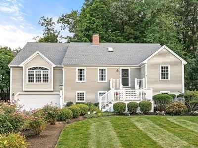 4 Churchill Rd