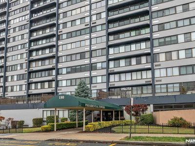 170-202 Lafayette Ave #101