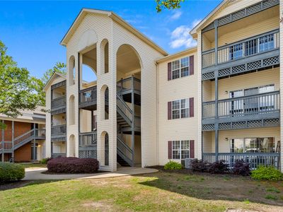 151 Wexford Dr Unit 205
