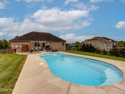 4605 Clarkhurst Cir