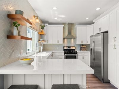 2649 Elden Ave APT E