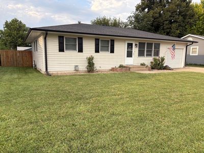 Property at 1209 E 5th St, Hastings, NE