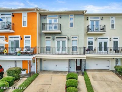 30 Oak Alley Ln