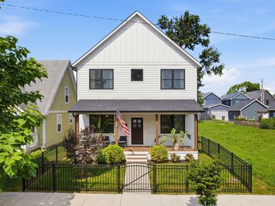 1926 Cornell Ave