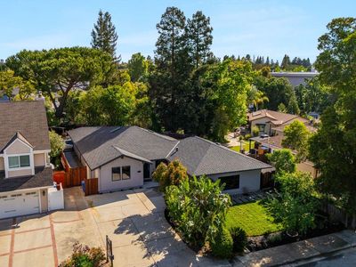 845 Pollard Rd