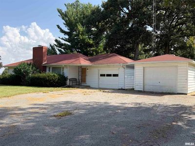 Property at 2617 Loami Rd, Jacksonville, IL