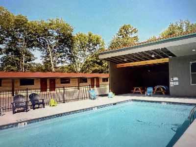 10070 Albert Pike Rd ROOM 3