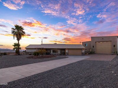 3871 Vega Dr