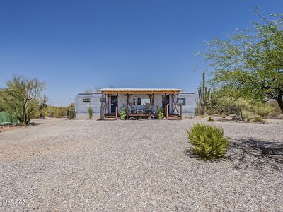 44086 E Avenida Dois Gatos