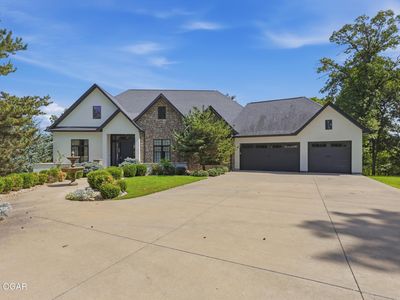 5409 Eagle Valley Dr