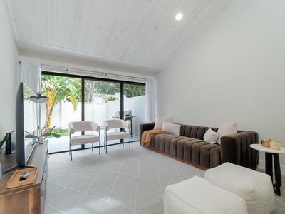 12807 Spinnaker Lane