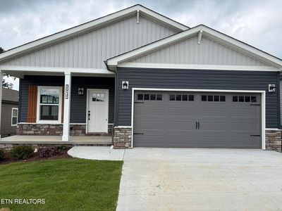 3911 Crimson Clover Ln