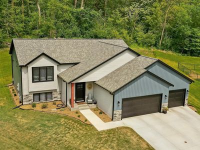5411 Destination Ln NE