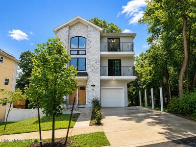 55 Park Pl