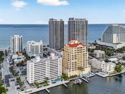153 N Seabreeze #1901-S