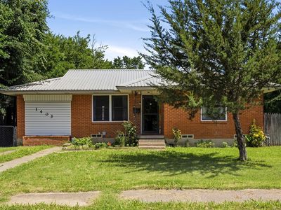 1403 Segundo Dr