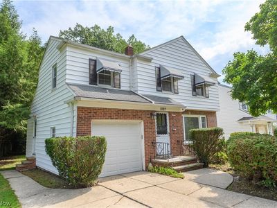 2127 Lyndway Rd