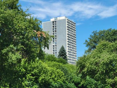 2525 South Shore DRIVE #12E