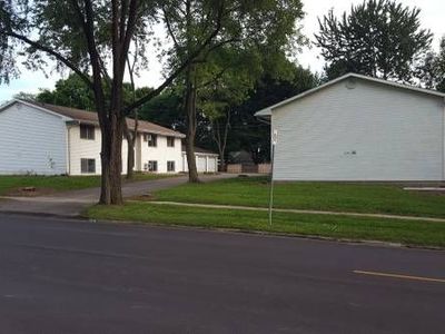 2345 5th Ave