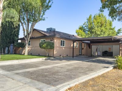 2121 Arliss Way