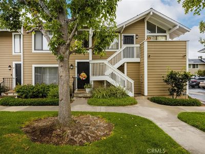 700 W Walnut Ave