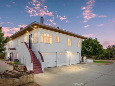 9643 Avenida San Timoteo