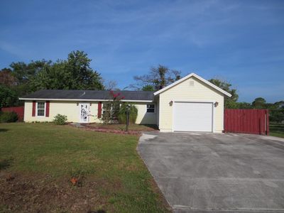 782 NW Selvitz Road