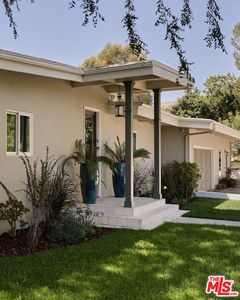 1205 Eagle Vista Dr