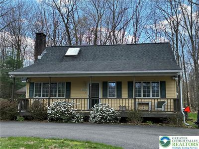 160 White Oak Dr