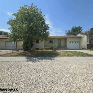 Property at 620 Hudson Ave, Alliance, NE