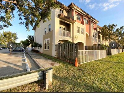 8650 NW 97th Ave APT 108