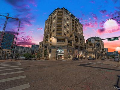 925 N Lincoln Street #6F