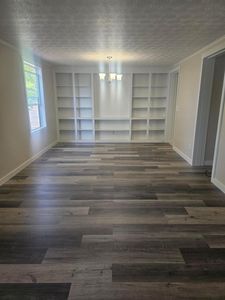 1726 Sunapple Way