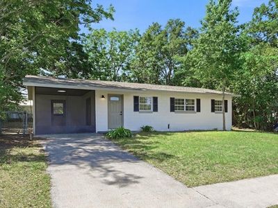 2115 Woodland Blvd