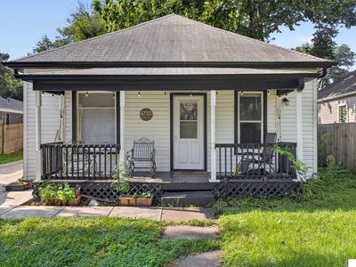 6733 Platte Ave