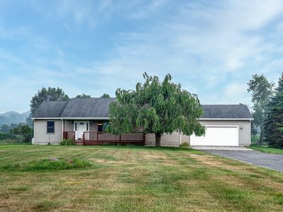 5967 Nichols Rd