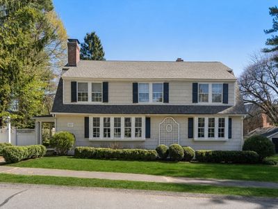 16 Denton Rd