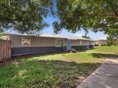 623 SW 35th Street