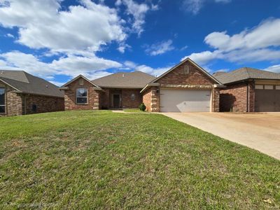 Property at 4709 Grand Ave, Noble, OK