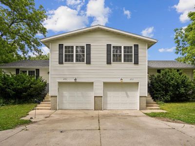 203-205 N Hackett Rd