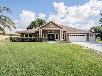 214 Amberly Way