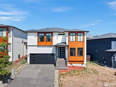 2122 Riverstone Loop