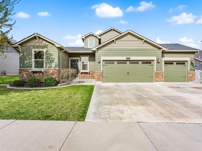 565 S Rocker Ave
