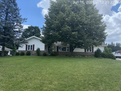 Property at 945 Wooddale Dr, Urbana, OH