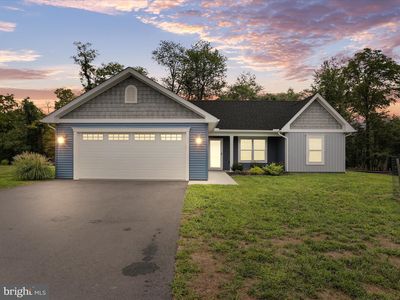 51 Anoka Ct