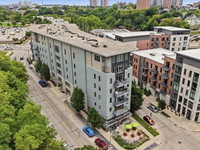 2080 N Commerce STREET #101