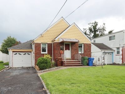 Property at 2623 N Wood Ave, Linden, NJ