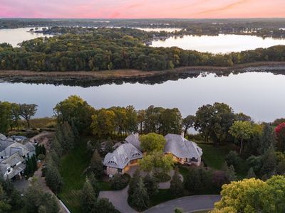 2845 Little Orchard Way